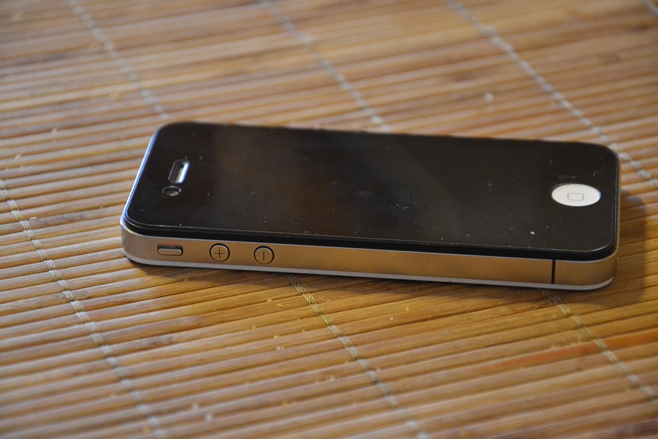 苹果最新手机报价及参数全解析，从iPhone SE到iPhone 14 Pro Max
